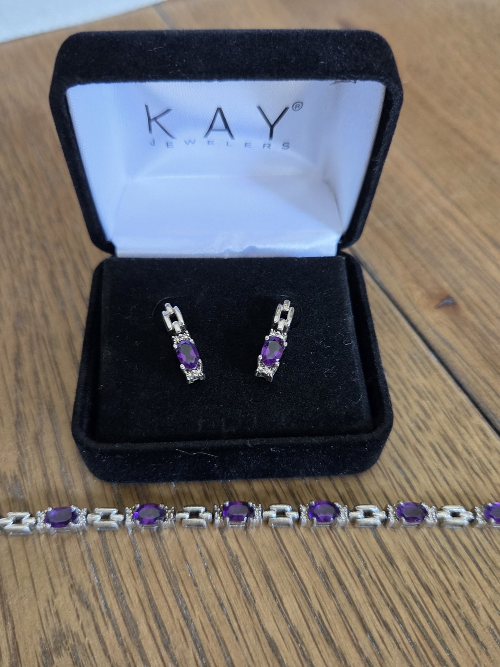 Kay Jewelers Purple Amethyst and Silver Bracelet